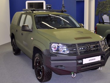 Volkswageny w kolorze khaki